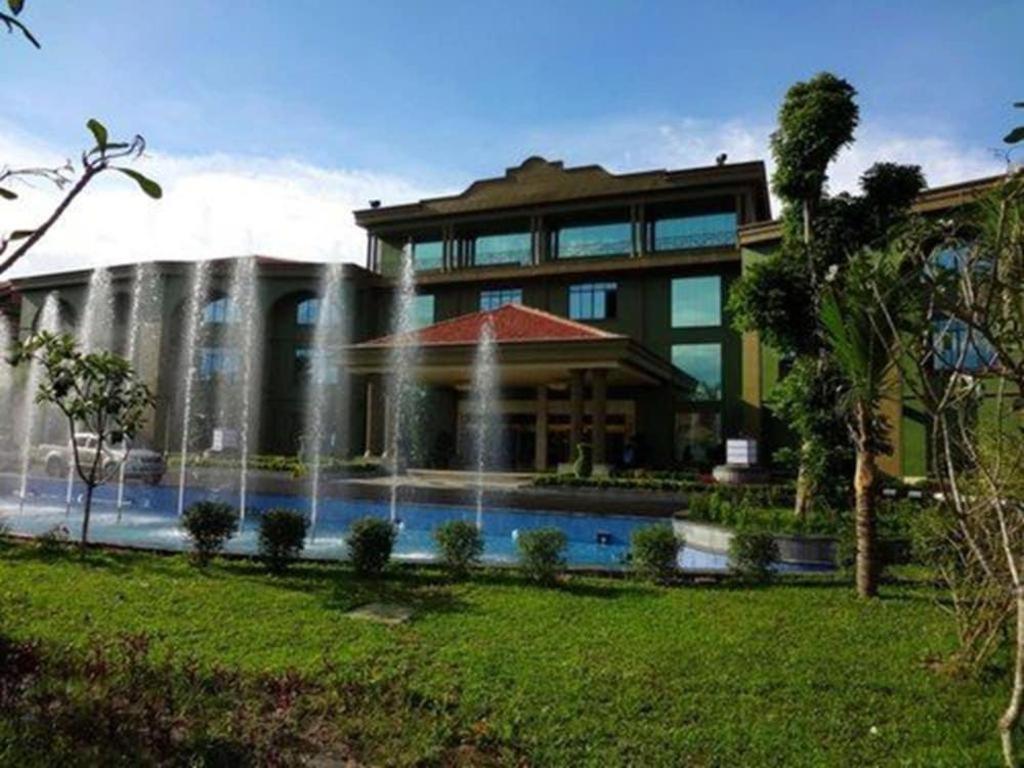 Dork Jumpa Hotel Vientiane Exterior photo